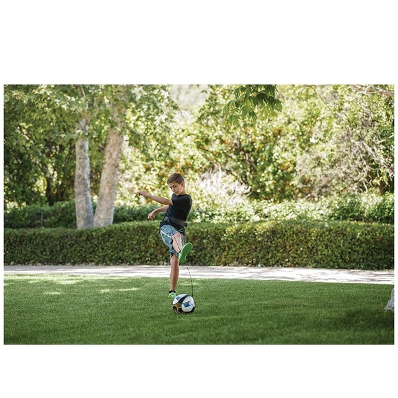 SKLZ Star-Kick Hands-Free Adj Solo Soccer Trainer - Picture 3 of 7
